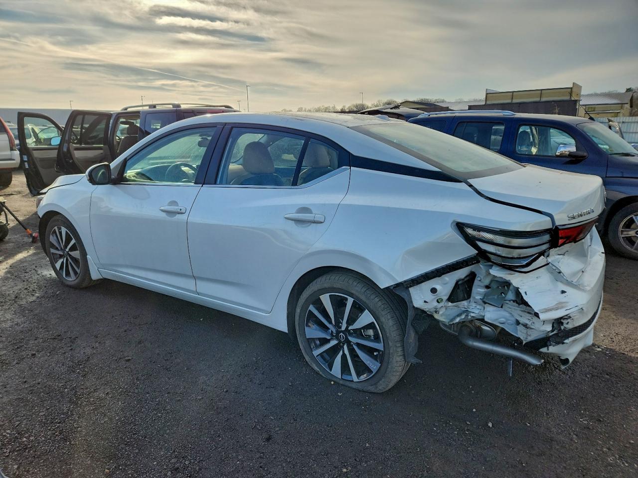 Nissan Sentra Sv Image 3