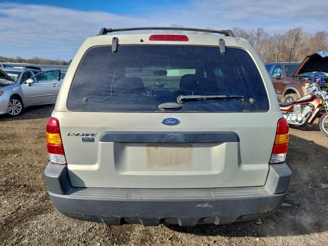 Ford Escape Xlt Image 9