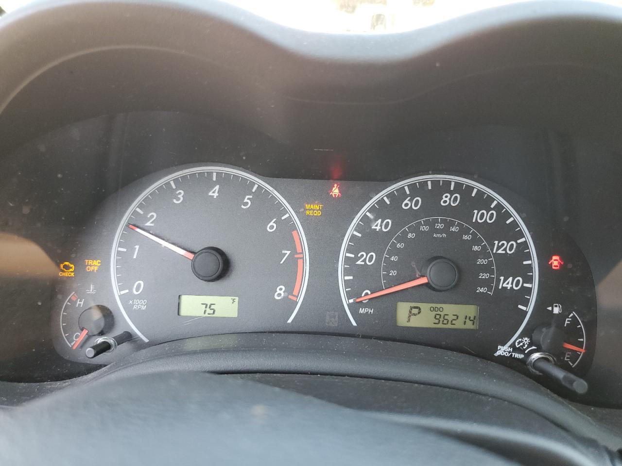 Toyota Corolla Base Image 9