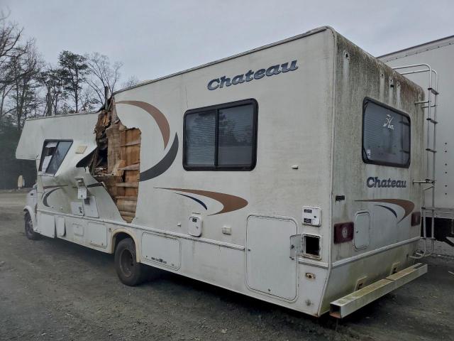 Ford Econoline E450 Super Duty Cutaway Van Image 4