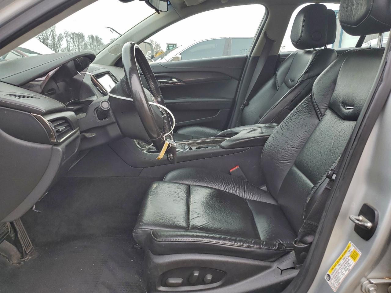 Cadillac ATS Image 8