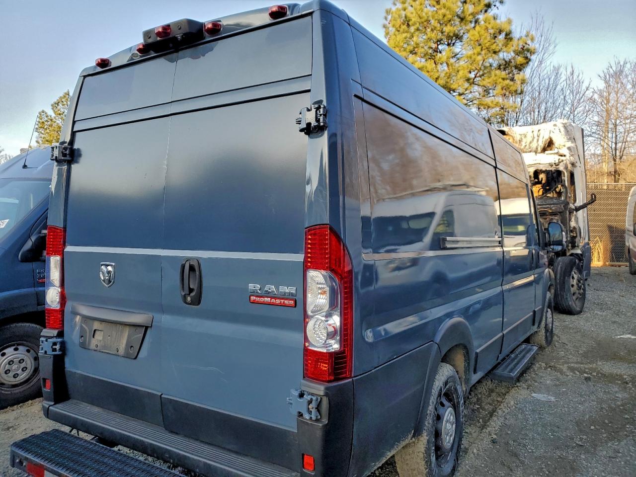 Ram Promaster 3500 High Image 3