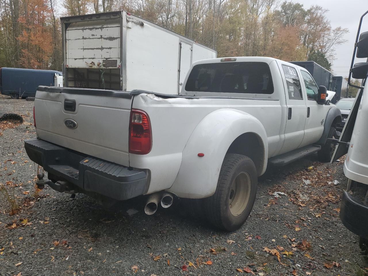 Ford F-450 Super Duty Image 7