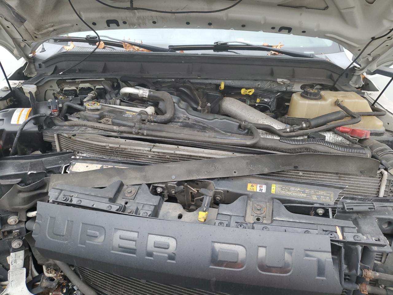 Ford F-450 Super Duty Image 10