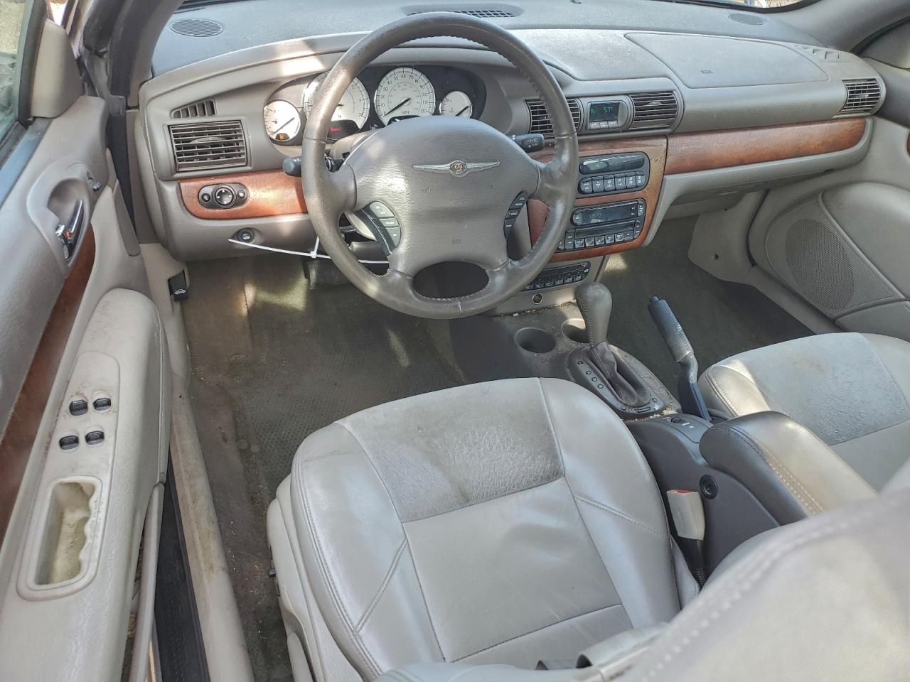 Chrysler Sebring Limited Image 10
