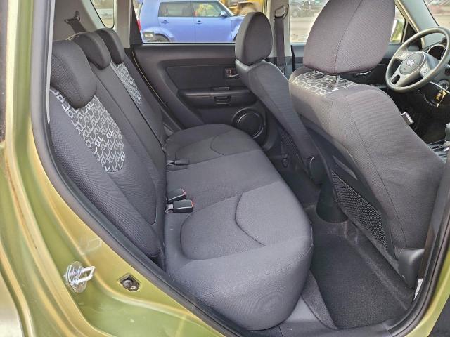Kia Soul + Image 12