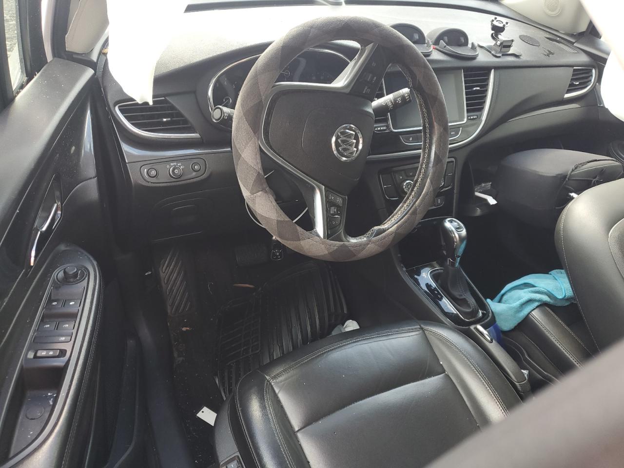 Buick Encore Essence Image 13