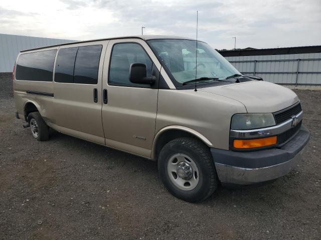 Chevrolet Express Image 5