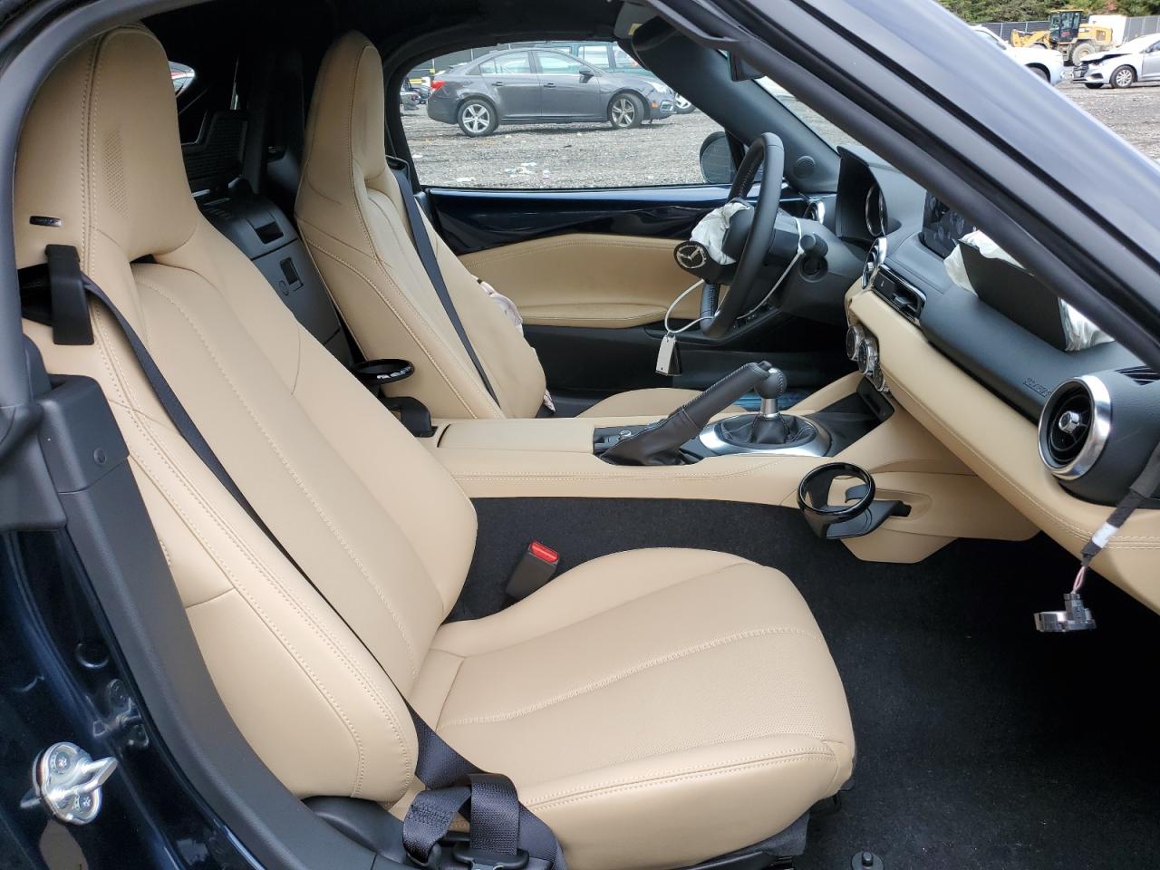 Mazda Mx5 Grand Touring Image 5