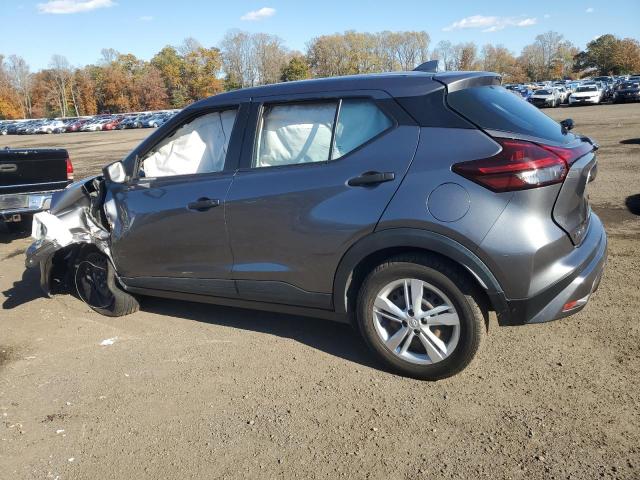 Nissan Kicks S Image 8