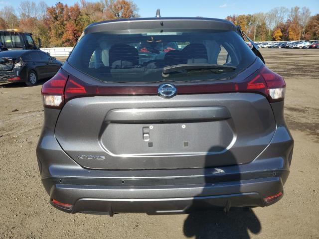 Nissan Kicks S Image 7