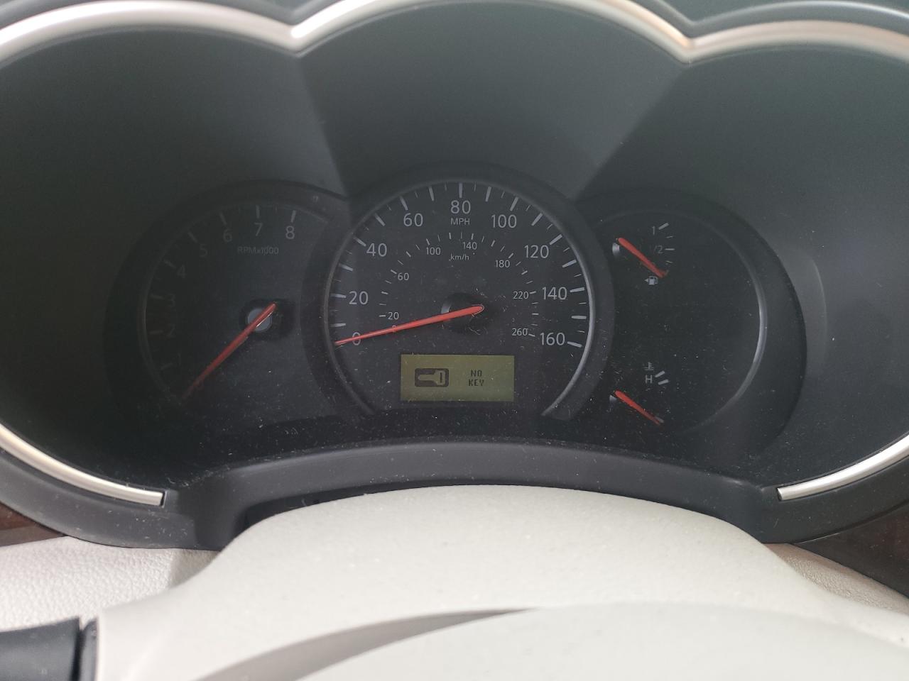 Nissan Quest S Image 12