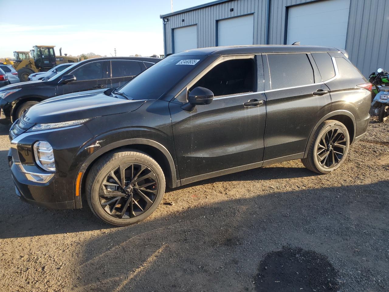 Mitsubishi Outlander Se Image 1