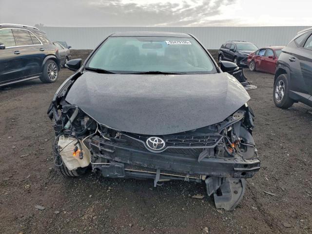 Toyota Corolla L Image 10