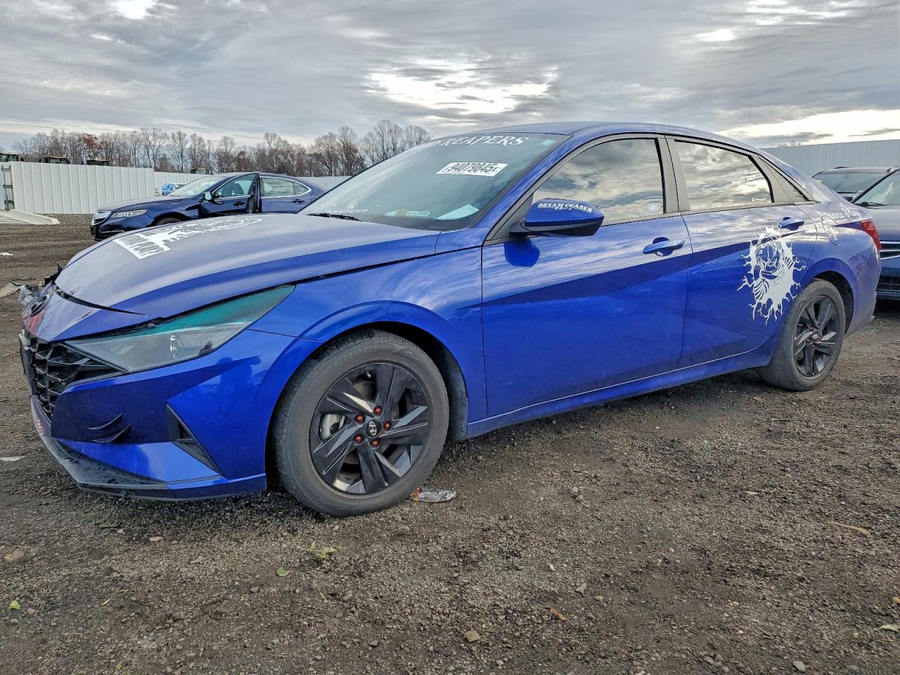 Hyundai ELANTRA Sel Image 1