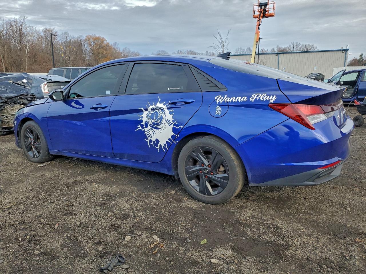 Hyundai ELANTRA Sel Image 2