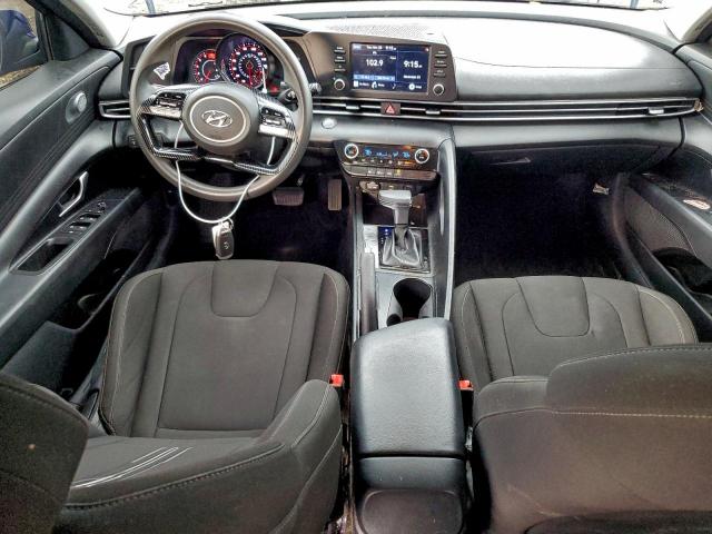 Hyundai ELANTRA Sel Image 8