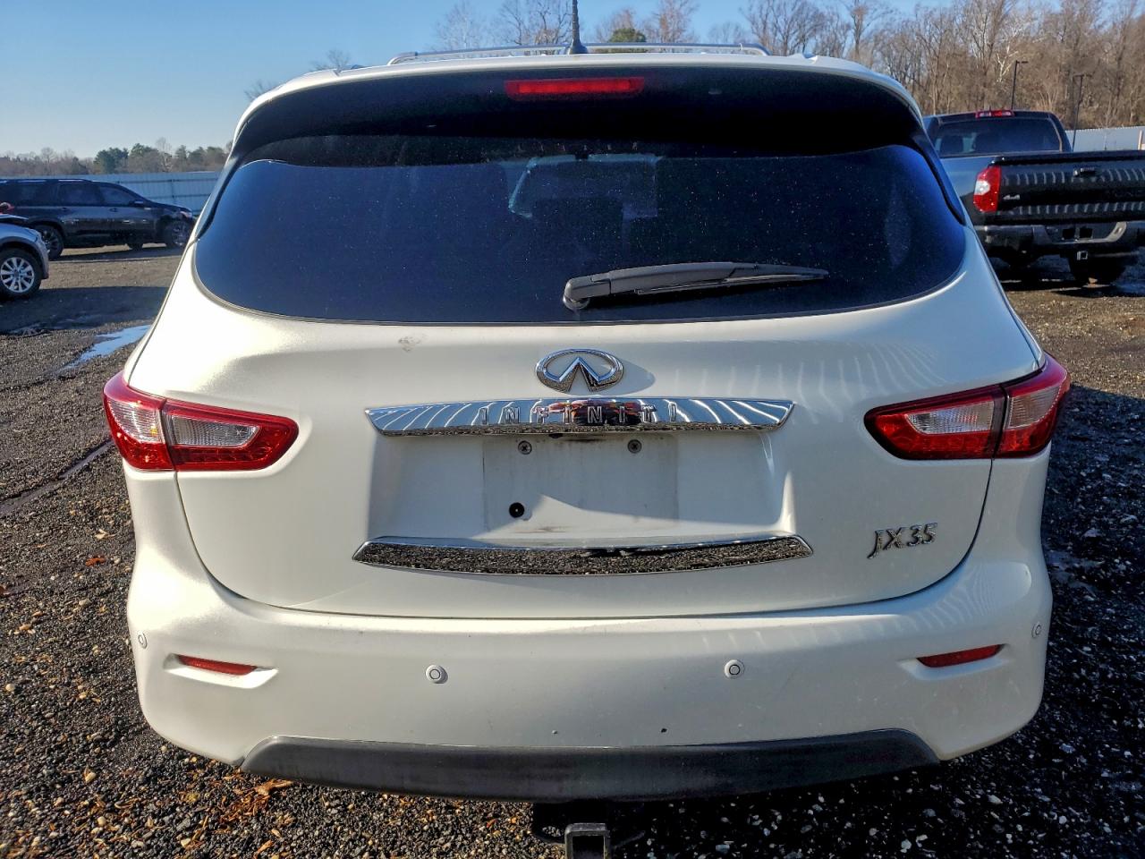 INFINITI JX35 Image 11