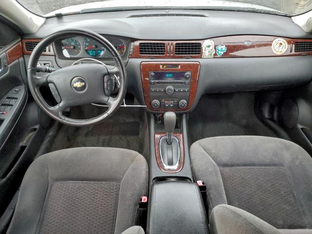 Chevrolet Impala Lt Image 8