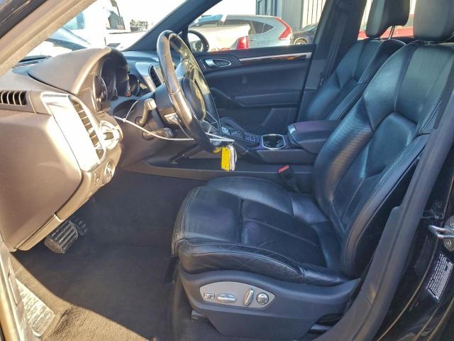 Porsche Cayenne Image 11