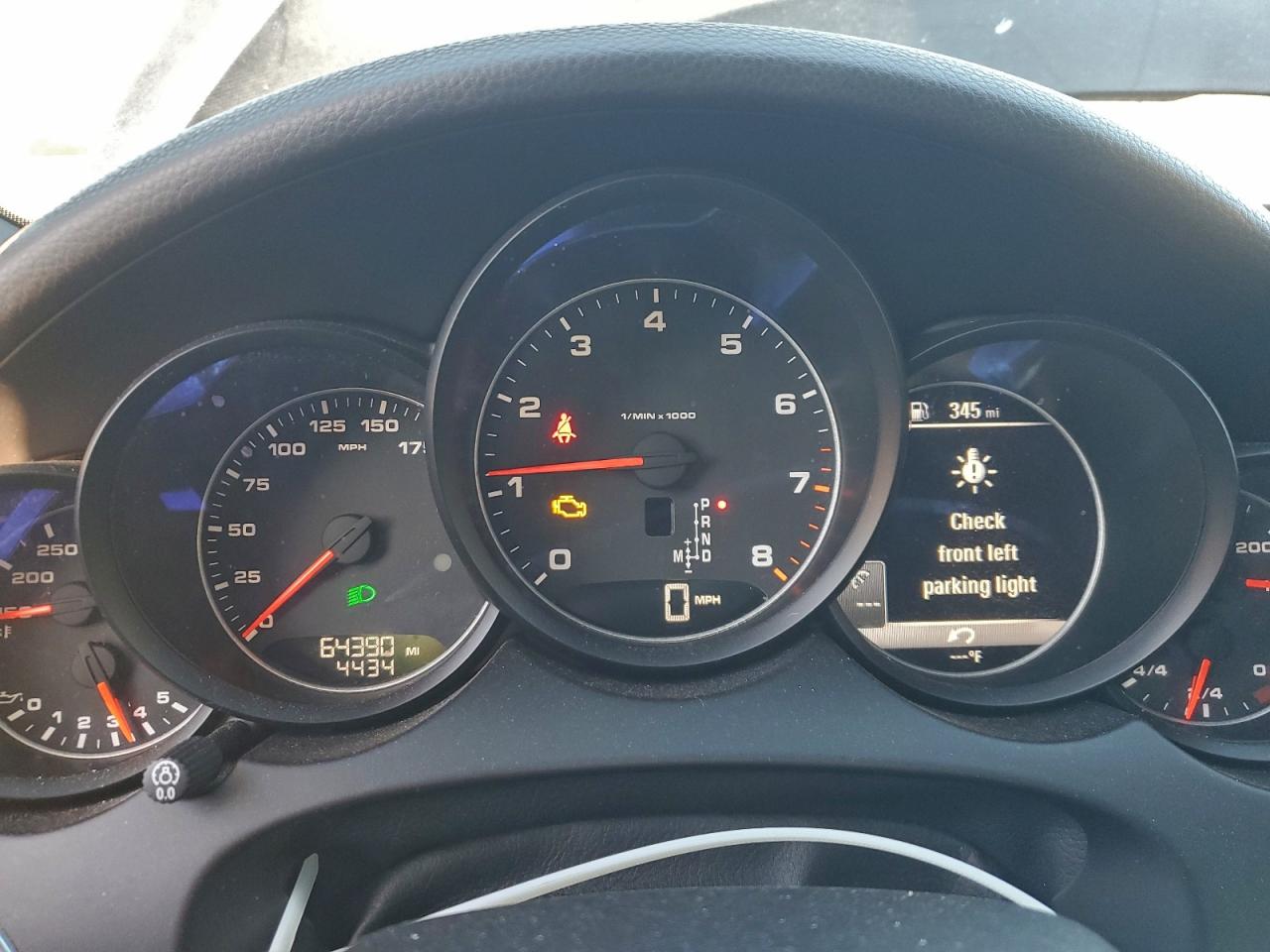 Porsche Cayenne Image 10