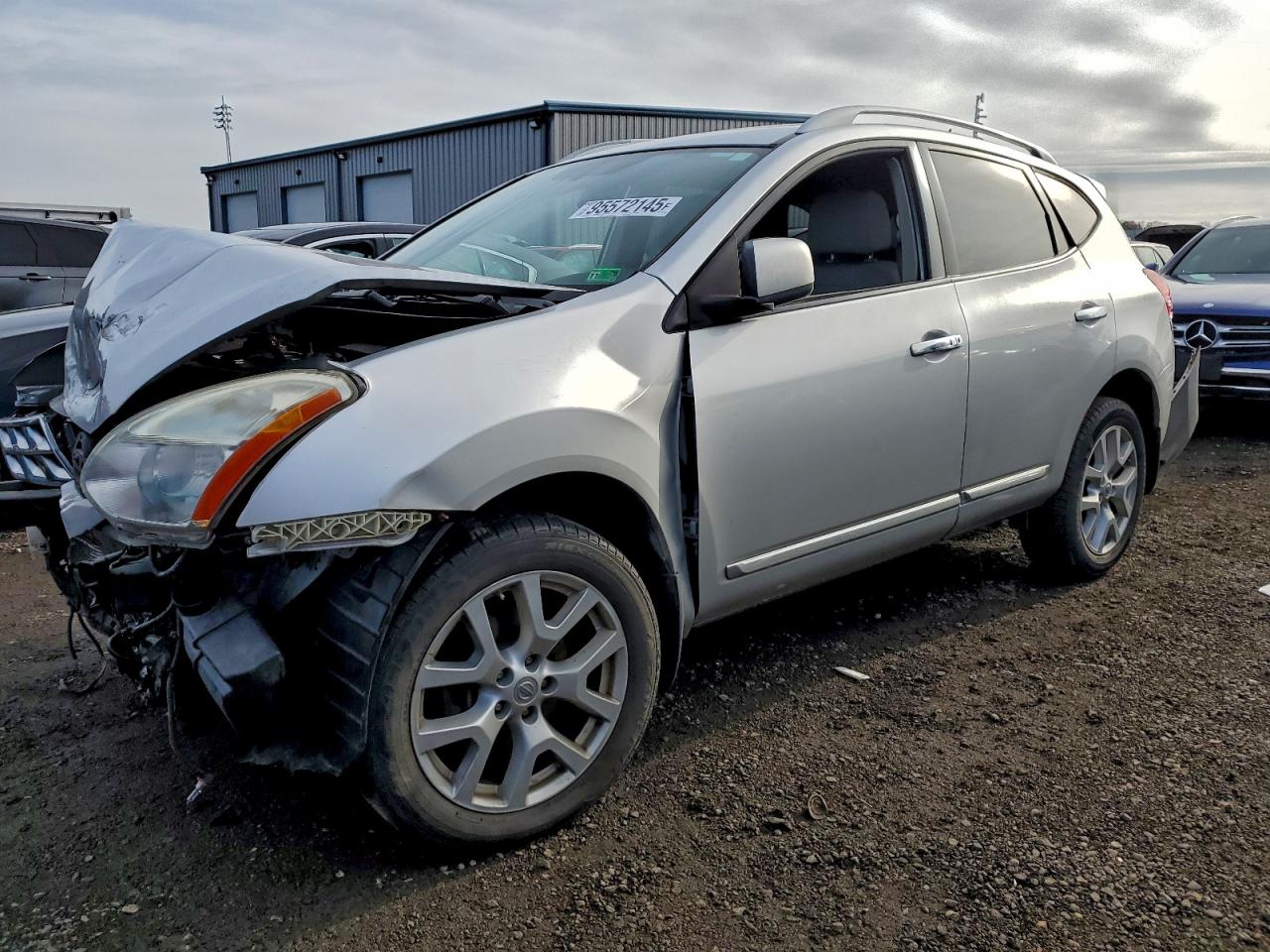 Nissan Rogue S Image 1