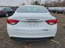 Chrysler 200 S Image 3