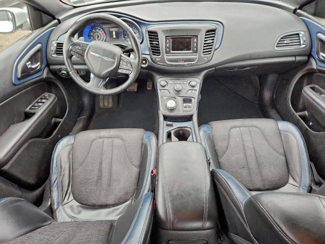 Chrysler 200 S Image 11