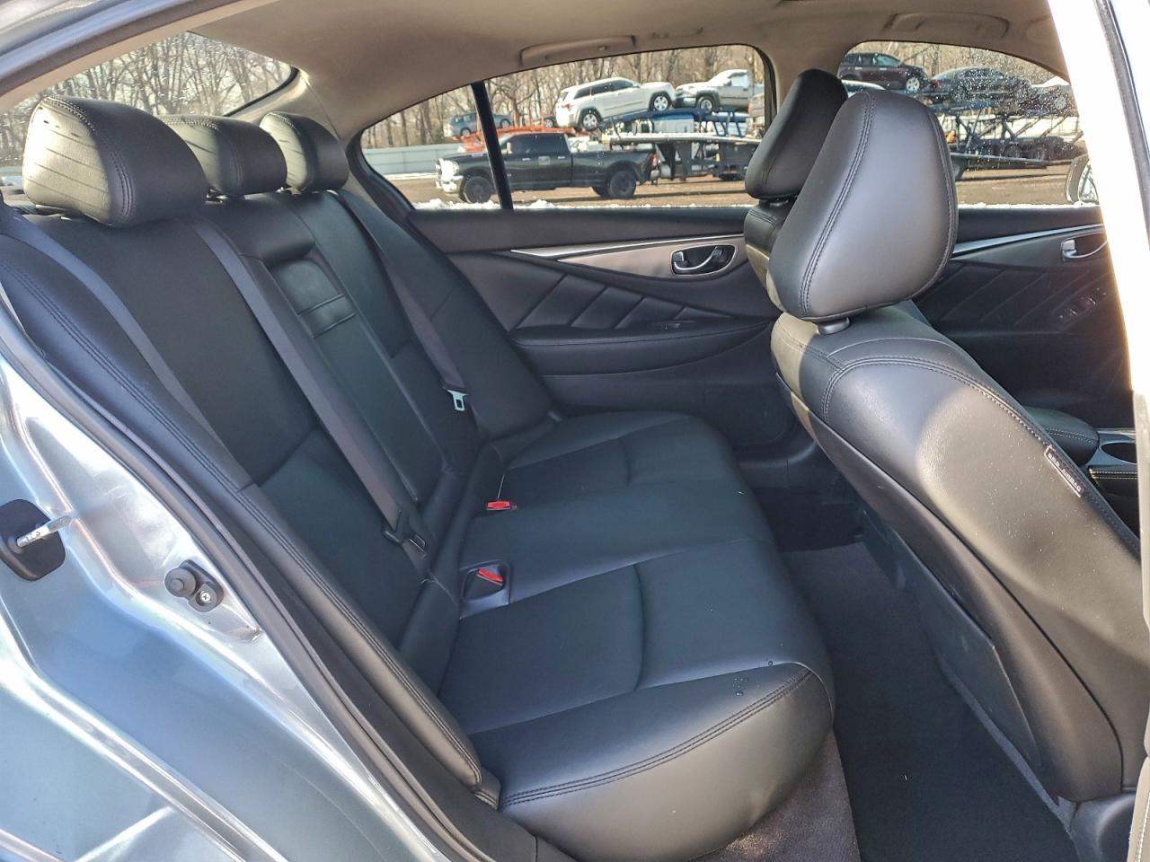 INFINITI Q50 Premium Image 12