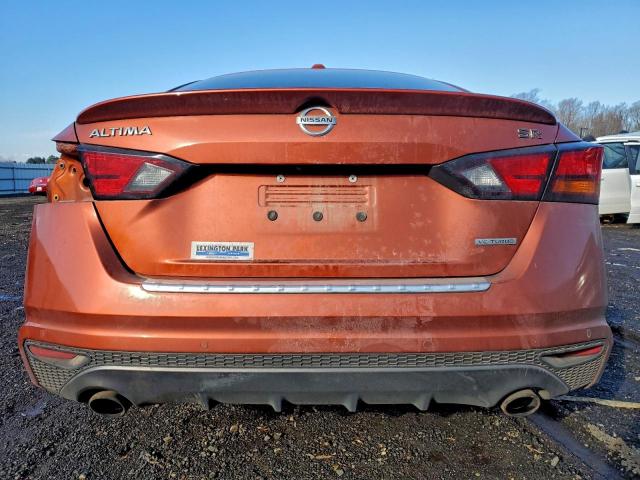 Nissan Altima Sr Image 4