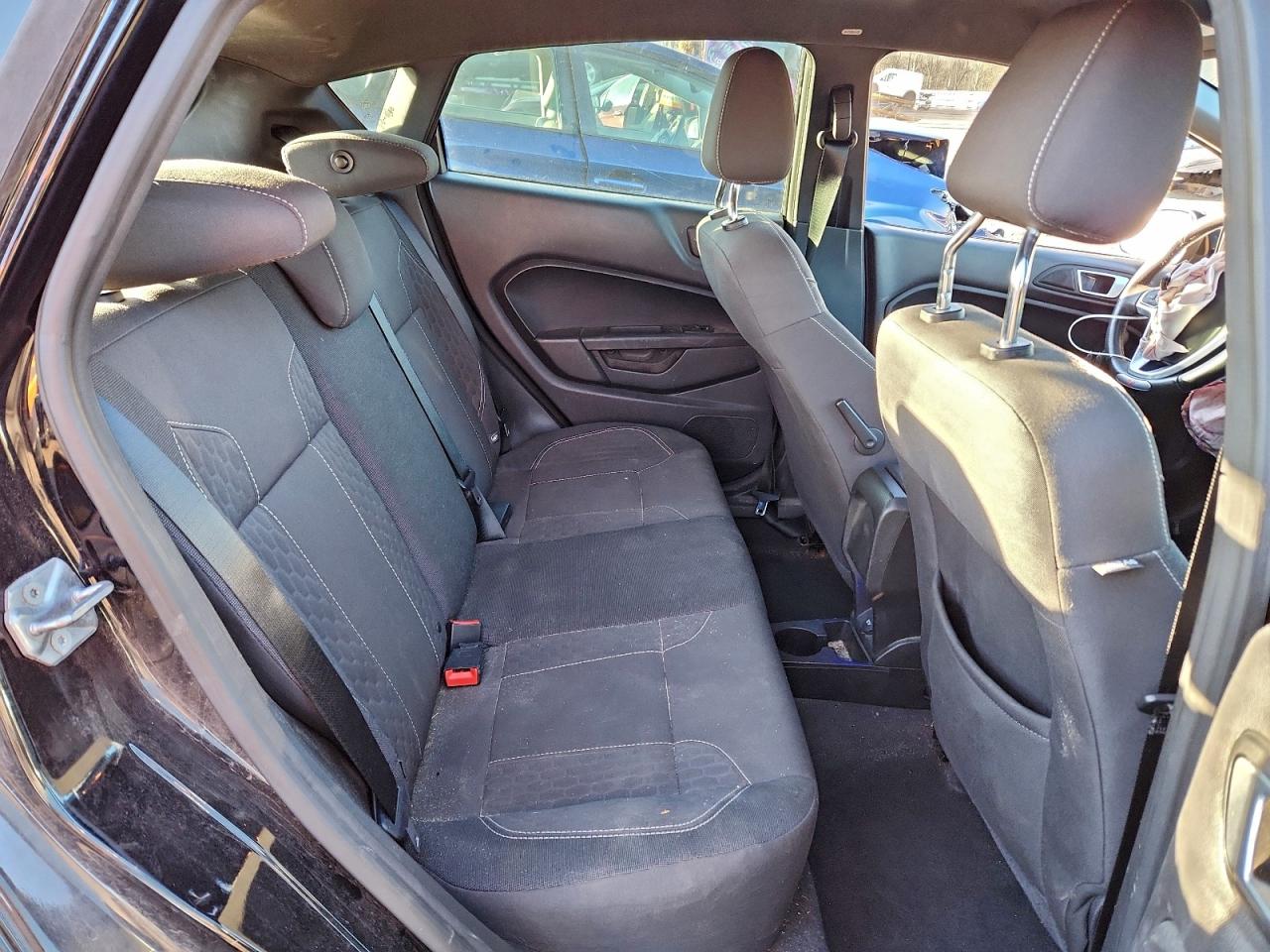 Ford Fiesta St Image 10