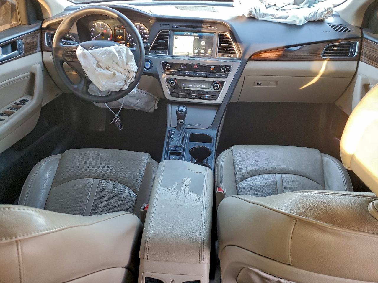Hyundai SONATA Sport Image 6