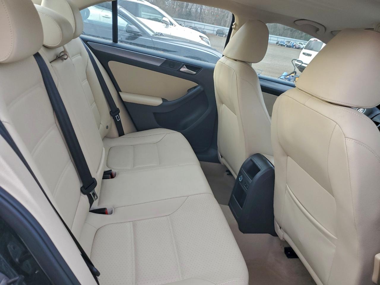 Volkswagen Jetta Tdi Image 9