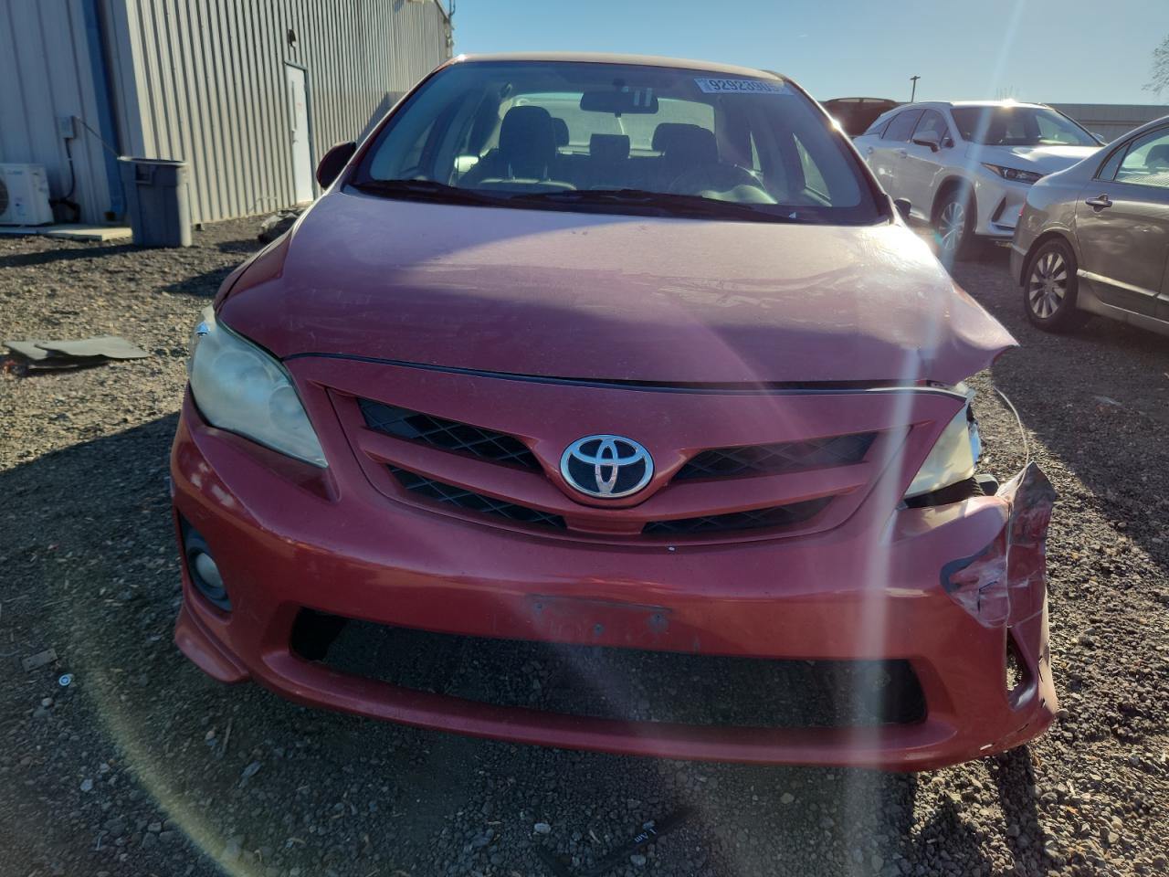 Toyota Corolla Base Image 5