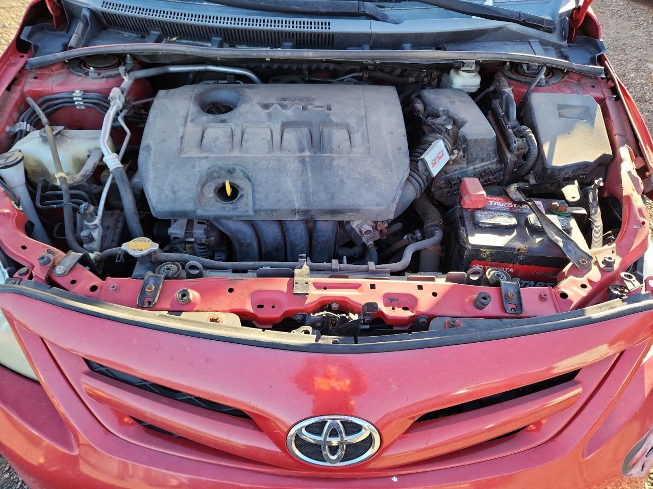 Toyota Corolla Base Image 8