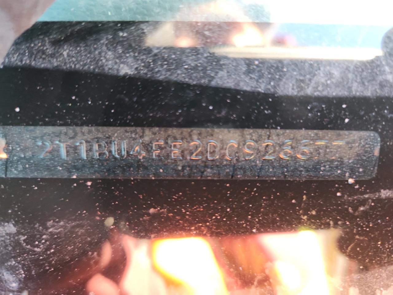 Toyota Corolla Base Image 9