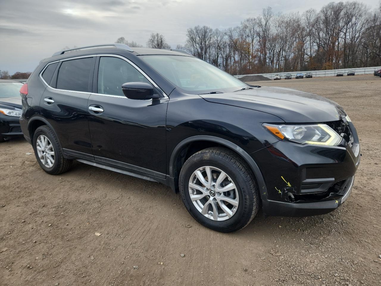 Nissan Rogue S Image 3