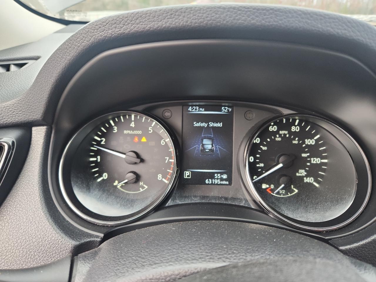 Nissan Rogue S Image 9