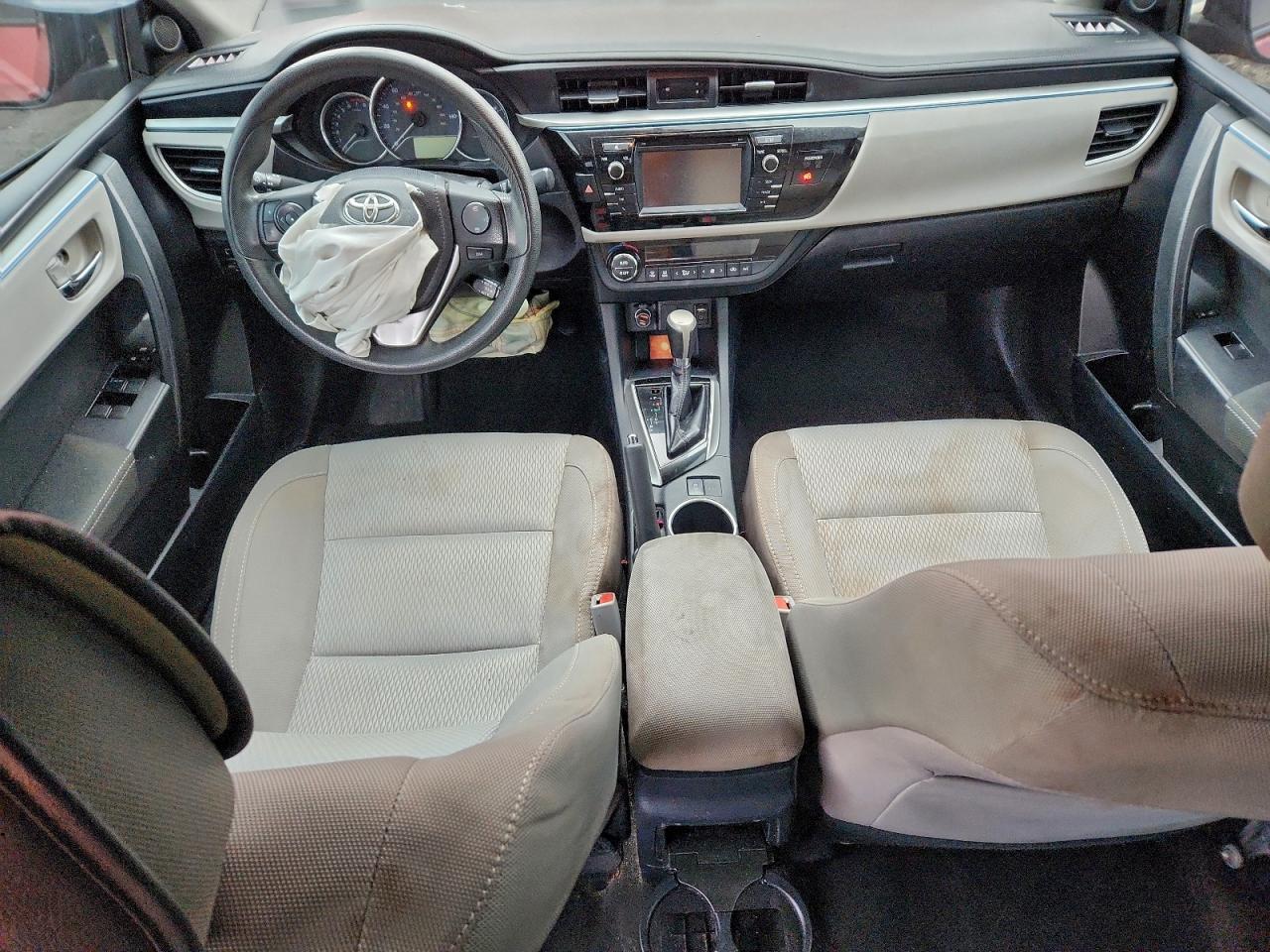 Toyota Corolla L Image 6